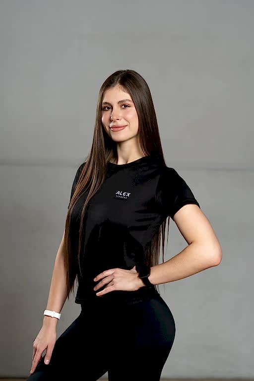Минкова   Анастасия - фото тренера